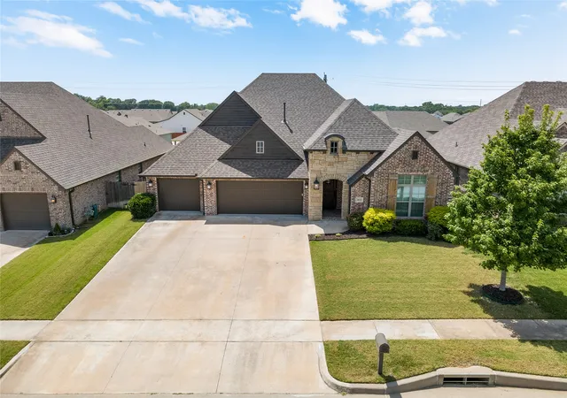 5th image of 6614 S Willow Pl, Broken Arrow, OK 74011 | MLS# 2627254