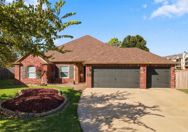 Photo 1 of Single family home for sale at 14908 E 88th Street, Owasso, OK 74055 | MLS# 2627343 | Listing updated on 2026-10-04