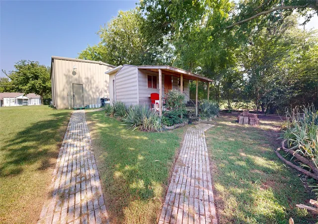 Photo 3 of Sale Pending at 5910 S 62nd Westavenue, Tulsa, OK 74107 | MLS# 2627353 | Listing updated on 2026-08-21