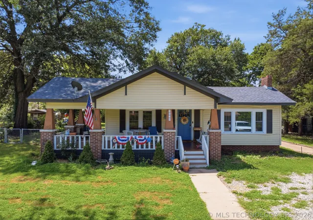 1st image of 1620 E 4th St, Okmulgee, OK 74447 | MLS# 2627226