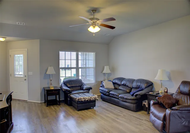 Photo 4 of Single family home for sale at 25450 E 93rd Place S, Broken Arrow, OK 74014 | MLS# 2627221 | Listing updated on 2026-09-30