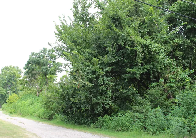 6th image of 507 Overmon, Eufaula, OK 74432 | MLS# 2627219
