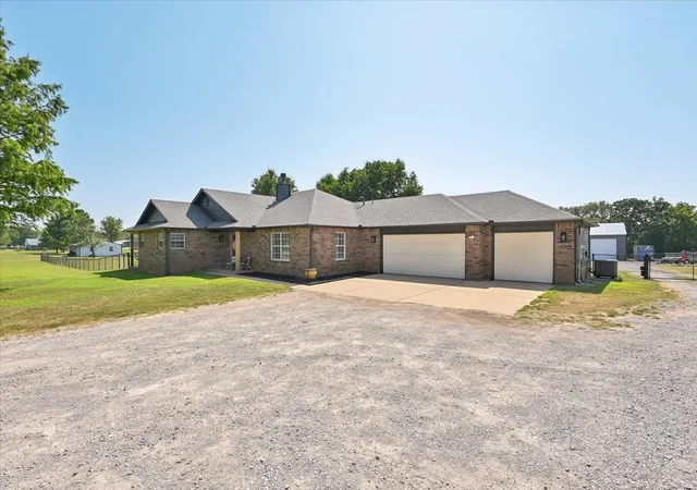 3rd image of 13256 S 267Th East Ave, Coweta, OK 74429 | MLS# 2627160