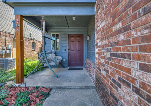 Photo 3 of Single family home for sale at 308 W K St, Jenks, OK 74037 | MLS# 2627405 | Listing updated on 2026-08-20