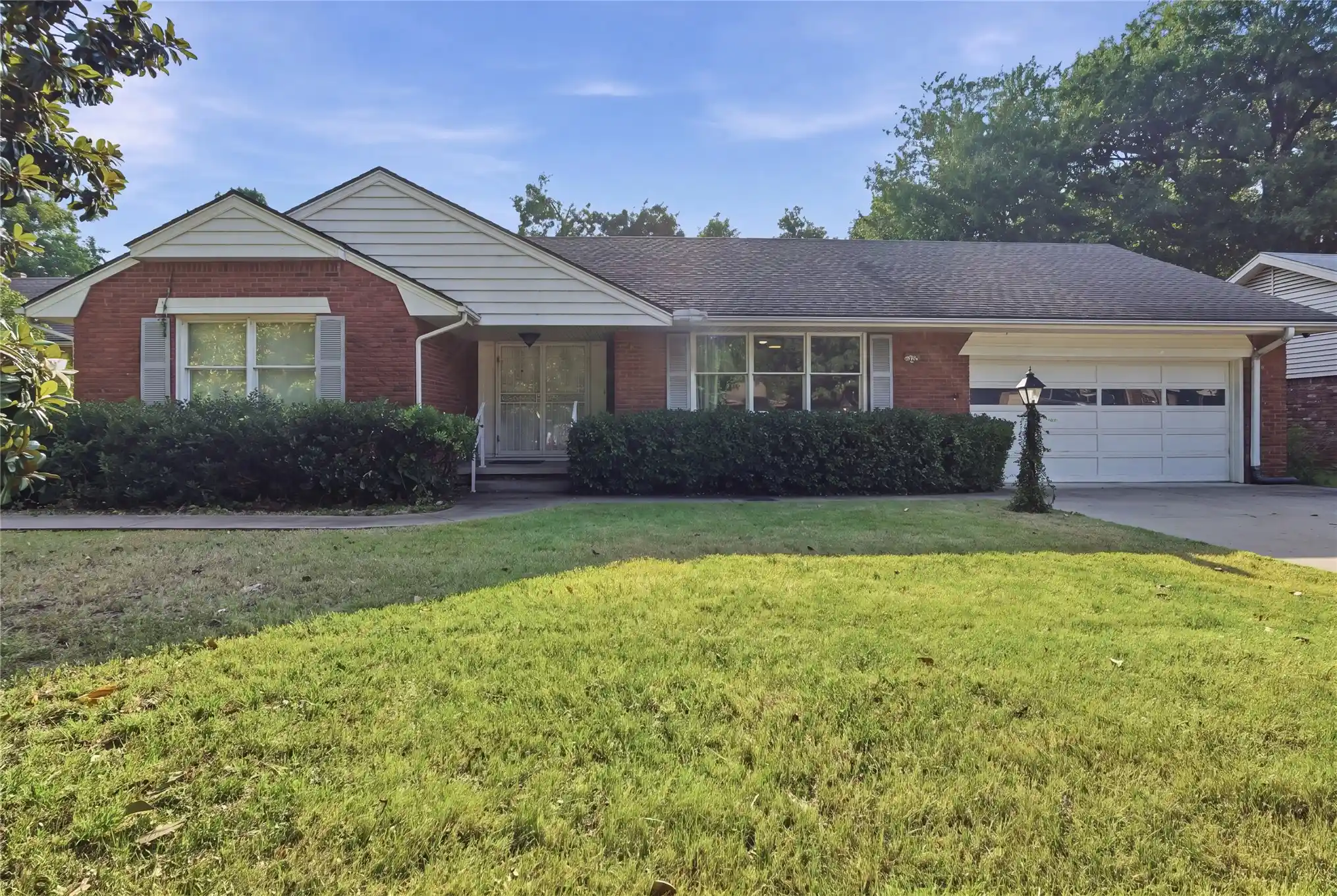 Single family home for sale at 5430 S Zunis Ave, Tulsa, OK 74105 | MLS# 2627415