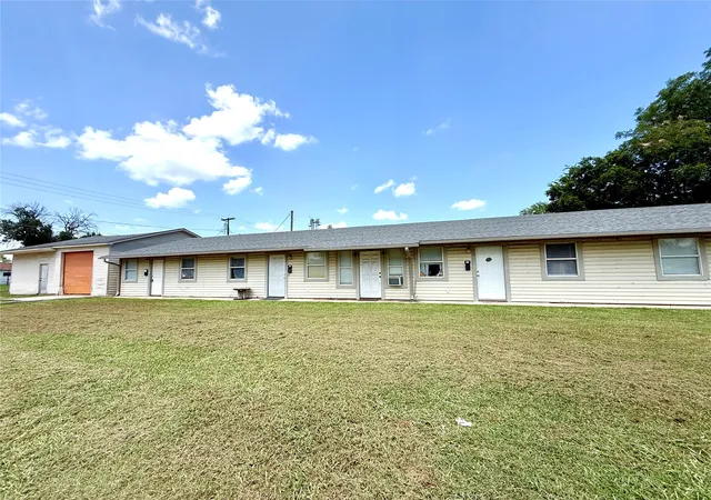 image of 312 S B, Davis, OK 73030 | MLS# 2627045