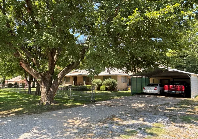 4th image of 110 S Mckinley Ave, Calera, OK 74730 | MLS# 2627356