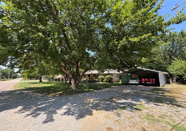 5th image of 110 S Mckinley Ave, Calera, OK 74730 | MLS# 2627356