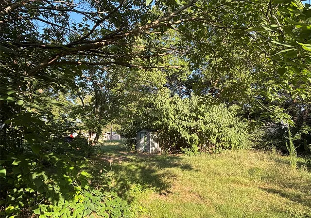 5th image of 11 N Main St, Hendrix, OK 74741 | MLS# 2627479