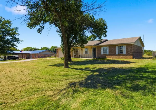2nd image of 9282 County Road 1540, Ada, OK 74820 | MLS# 2627092