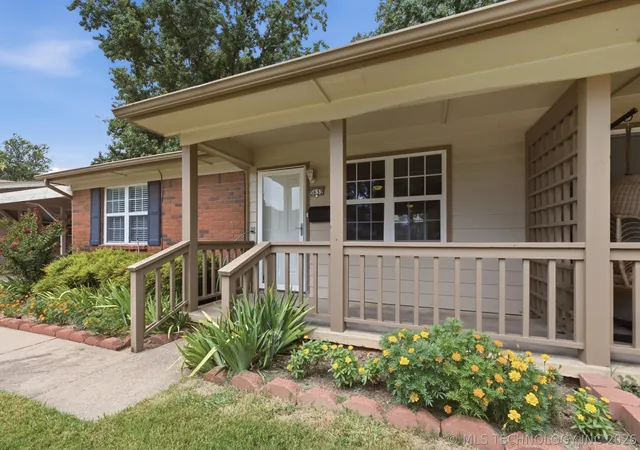3rd image of 5632 S Madison Pl #5632, Tulsa, OK 74105 | MLS# 2626819