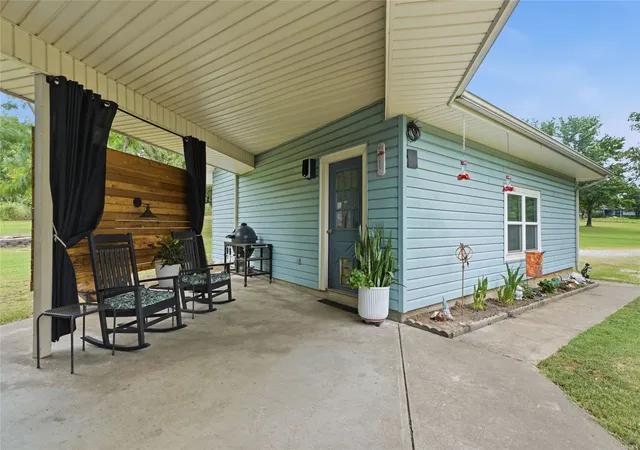 Photo 3 of Sale Pending at 8230 S 129th Westavenue, Sapulpa, OK 74066 | MLS# 2627483 | Listing updated on 2026-09-01