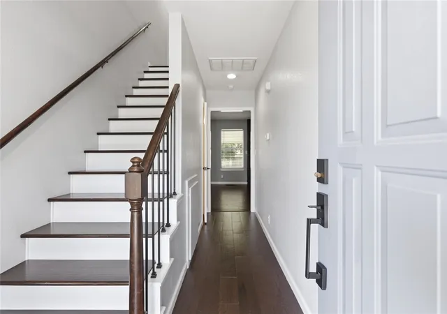 Photo 4 of Sale Pending at 2608 S Oak Pl, Broken Arrow, OK 74012 | MLS# 2627525 | Listing updated on 2026-08-25
