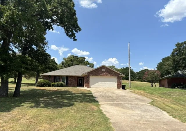 Single family home for sale at 3 Aberdeen, Burneyville, OK 73430 | MLS# 2627531