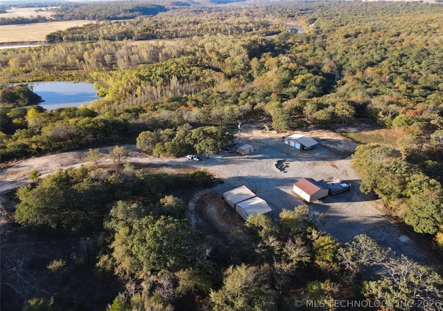 1st image of 383006 E1160, Wetumka, OK 74883 | MLS# 2625502