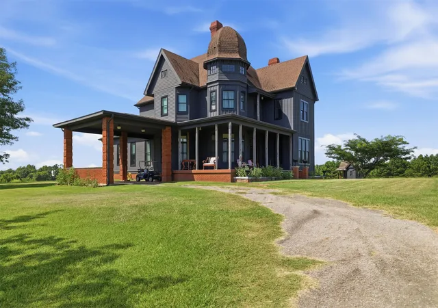 Single family home for sale at 1253 N 4255 Road, Hugo, OK 74743 | MLS# 2627542 | Listing updated on 2026-07-28