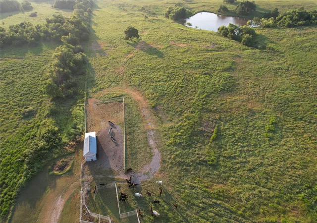 3rd image of 2 Ew 5200 Rd, Pawnee, OK 74058 | MLS# 2627422