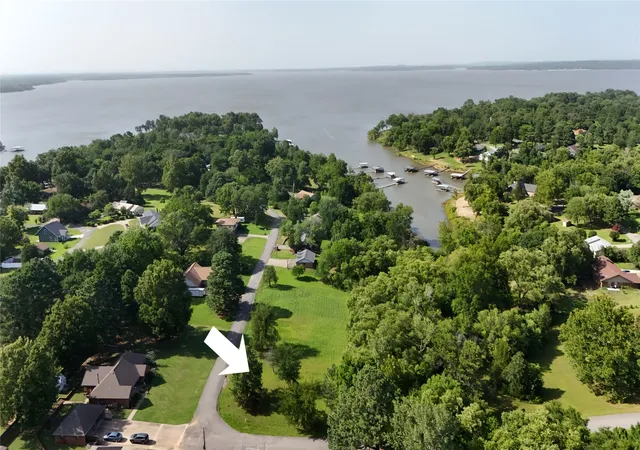 4th image of 1720 E Mcgill, Eufaula, OK 74432 | MLS# 2624874