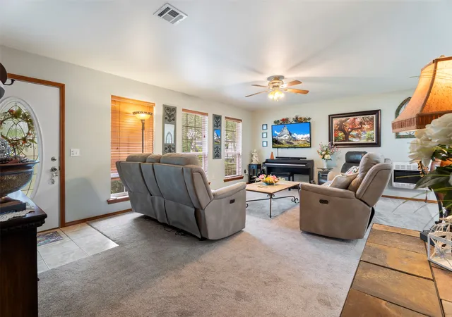 Photo 3 of Sale Pending at 1552 Page Ln, Vinita, OK 74301 | MLS# 2627689 | Listing updated on 2026-08-20