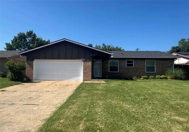1st image of 507 W E St, Jenks, OK 74037 | MLS# 2627666