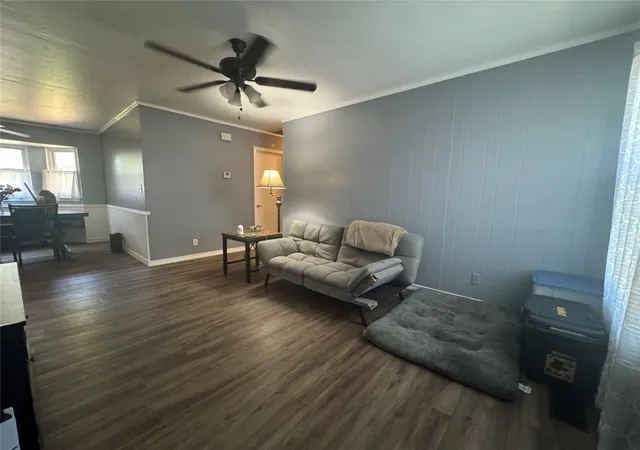 2nd image of 507 W E St, Jenks, OK 74037 | MLS# 2627666