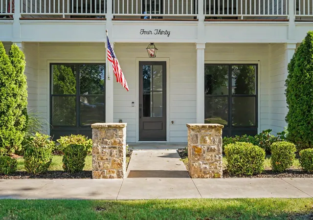 Photo 3 of Townhouse for sale at 430 W El Paso St, Broken Arrow, OK 74012 | MLS# 2627673 | Listing updated on 2026-08-20