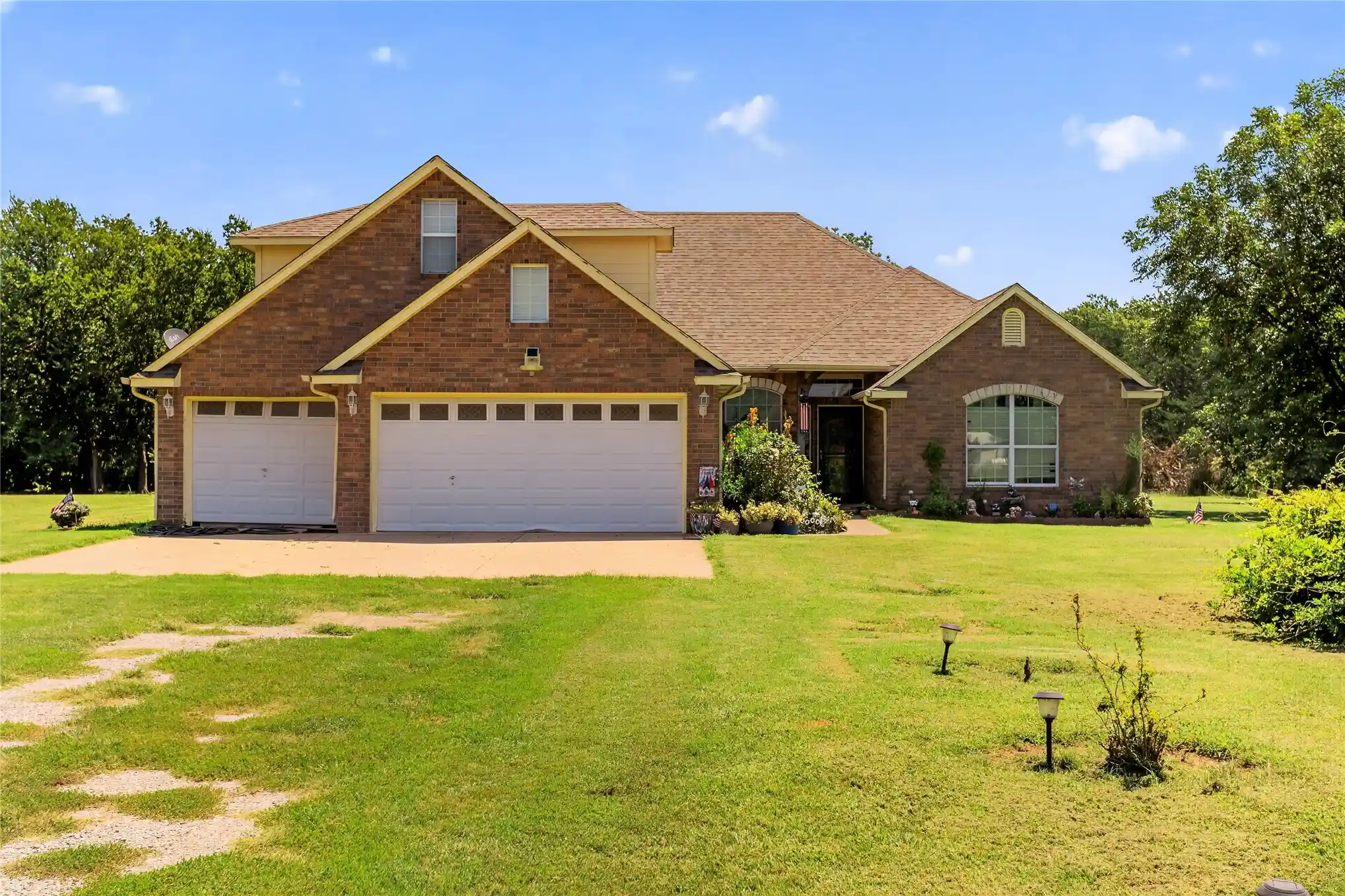 Photo 1 of Single family home for sale at 8851 78th Street, Noble, OK 73068 | MLS# 2627603 | Listing updated on 2026-10-08