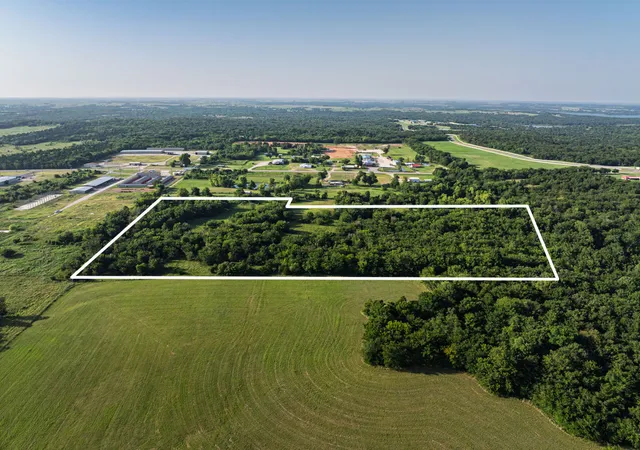Photo 1 of Sale Pending at 1697 Highway 70 E, Kingston, OK 73439 | MLS# 2627718 | Listing updated on 2026-08-20
