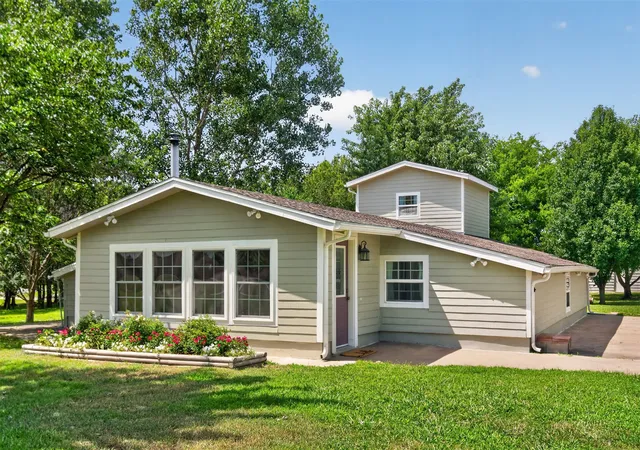 Photo 2 of Sale Pending at 26185 E 104th Street S, Broken Arrow, OK 74014 | MLS# 2627717 | Listing updated on 2026-08-26