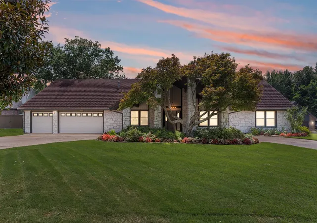 1st image of 10727 S 69th East Ave, Tulsa, OK 74133 | MLS# 2627729