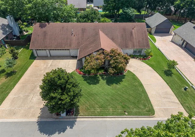 3rd image of 10727 S 69Th East Ave, Tulsa, OK 74133 | MLS# 2627729
