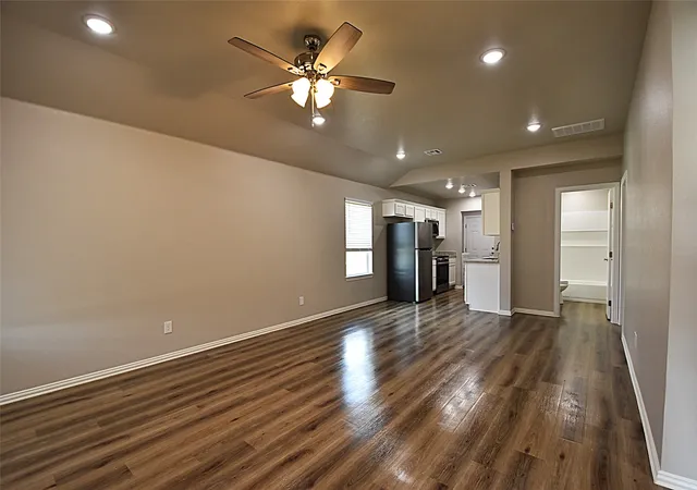 Photo 3 of Single family home for sale at 832 Elm St, Seminole, OK 74868 | MLS# 2627734 | Listing updated on 2026-10-01
