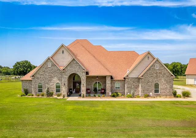 Photo 4 of Single family home for sale at 27318 E 758 Road, Wagoner, OK 74467 | MLS# 2627583 | Listing updated on 2026-08-20