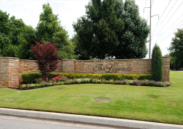 Photo 2 of Single family home for sale at 9669 E 107th Street, Tulsa, OK 74133 | MLS# 2627433 | Listing updated on 2026-08-31
