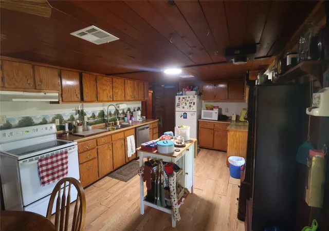 30th image of 2601 N Witte, Poteau, OK 74953 | MLS# 2627765