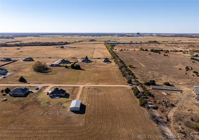 3rd image of 001 Paralee St, Durant, OK 74701 | MLS# 2627768