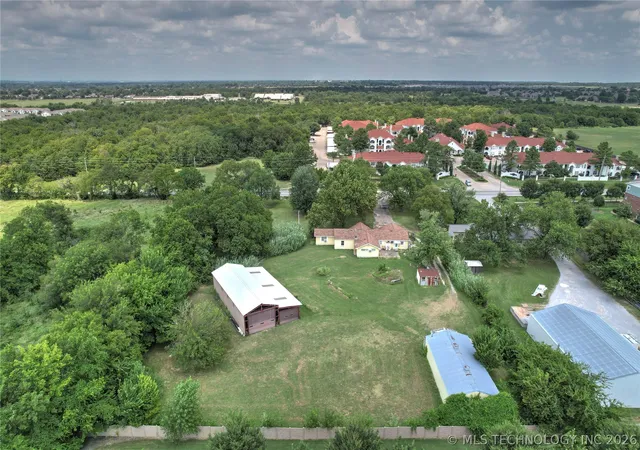 5th image of 2435 W Omaha St, Broken Arrow, OK 74012 | MLS# 2627642