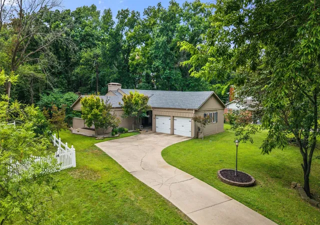 Photo 1 of Sale Pending at 1413 Brookside Pkwy, Bartlesville, OK 74006 | MLS# 2627565 | Listing updated on 2026-08-26