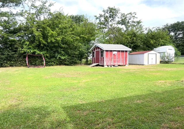 4th image of 1101 N B, Mc Alester, OK 74501 | MLS# 2627795