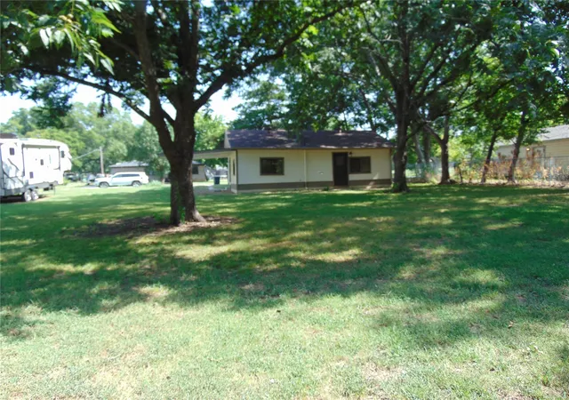 image of 306 Creek, Marietta, OK 73448 | MLS# 2627820