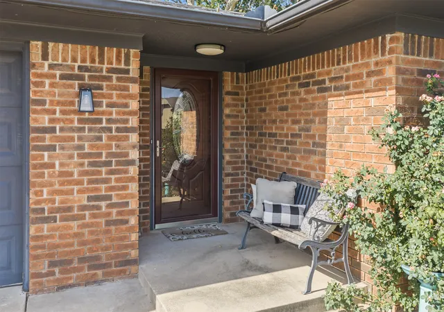 2nd image of 1501 Rosedale St, Ardmore, OK 73401 | MLS# 2627518