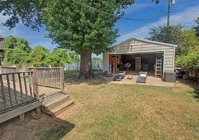31st image of 206 N David Ln, Muskogee, OK 74403 | MLS# 2627744