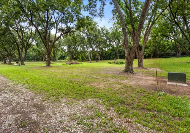 4th image of 3 Orchard St, Eufaula, OK 74432 | MLS# 2627853