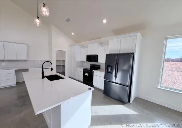 Photo 4 of Sale Pending at 11908 Maximus, Kingston, OK 73439 | MLS# 2627877 | Listing updated on 2026-08-20