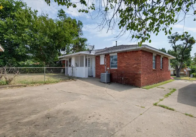 27th image of 305 Se Avondale Ave, Bartlesville, OK 74006 | MLS# 2627897