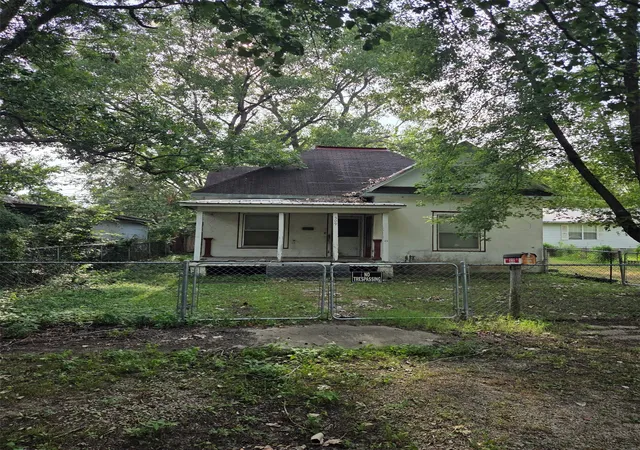 1st image of 509 Pine, Nowata, OK 74048 | MLS# 2627901