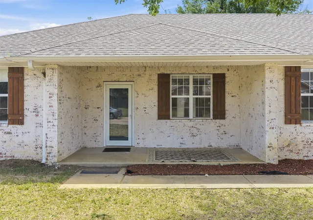 2nd image of 1908 S 6th Ave Nw, Ardmore, OK 73401 | MLS# 2627530