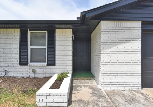 2nd image of 1418 S 122nd East Eastavenue, Tulsa, OK 74128 | MLS# 2627770