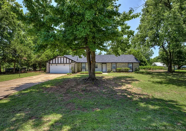 Photo 4 of Sale Pending at 9486 E 139th Street S, Bixby, OK 74008 | MLS# 2627924 | Listing updated on 2026-08-20