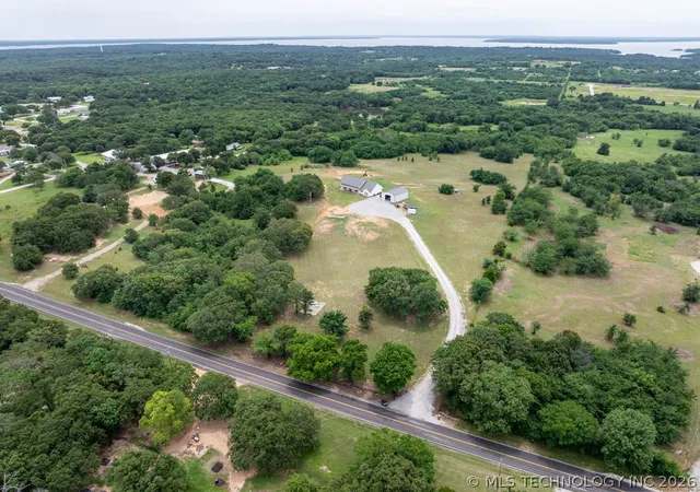 36th image of 9894 Mcduffee Rd, Kingston, OK 73439 | MLS# 2627925